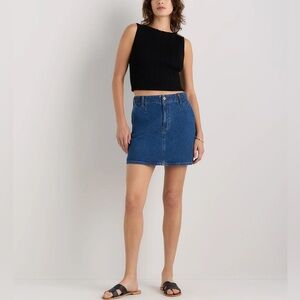 QUINCE Stretch Denim Mini Skirt | Atlantic Blue Womens size 32 - NWT